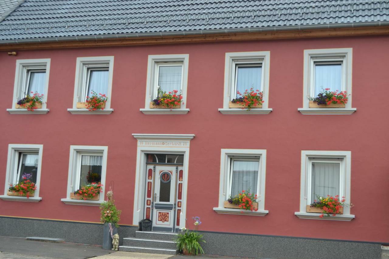 Pension - Hierzer Herborn  Kültér fotó